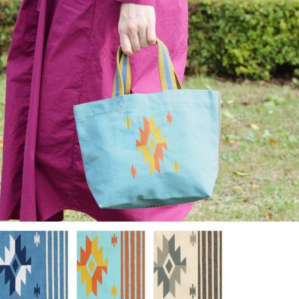 画像1: ミニトートバッグ ネイティブ& ボーダー 鞄 刺繍  アジアン お出かけ ランチトート (1)