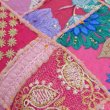 画像17: カンバディアパッチ クッションカバー インド キラキラ 伝統柄 民族衣装サリー 刺繍 インテリア小物 雑貨  (17)