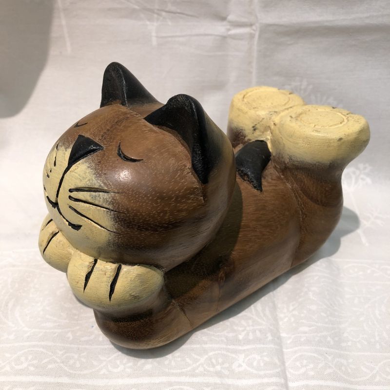 タイ 木彫 オブジェ 置物 首かしげネコ L 猫 インテリア ネコ雑貨 - 置物